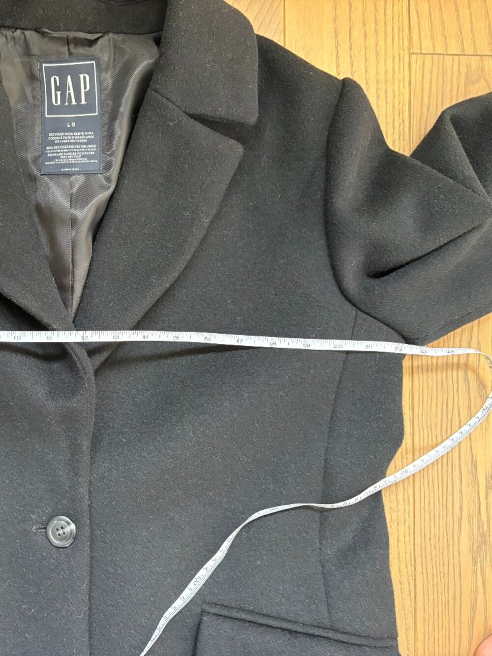 GAP wool coat in Black, NWOT - Picture 4 of 9